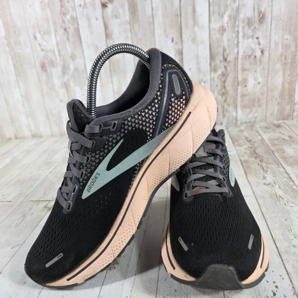 Brooks Ghost 14 Womens Running Shoes Black Peach 1203561B025 Size 7.5 Medium B‎